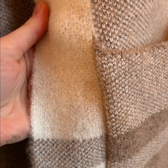 Women's Hooded cozy Cardigan - Brown and Cream - Picture 4 of 5